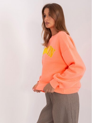 Neoninės oranžinės spalvos džemperis MOD2421 3