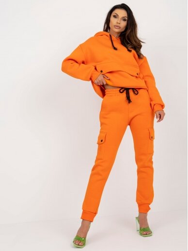 Oranžinės spalvos sportinis kostiumas MOD2260 4