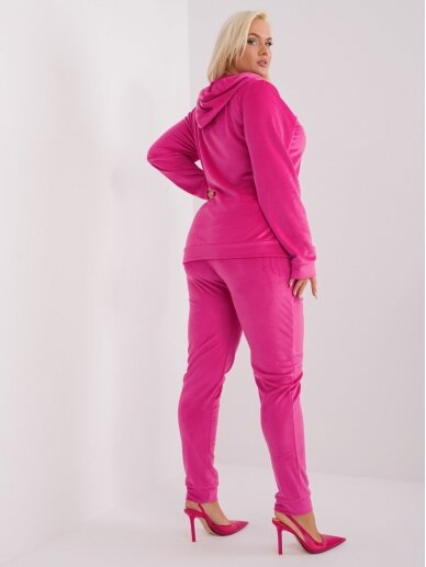 Rožinės spalvos veliūrinis kostiumėlis MOD832 4