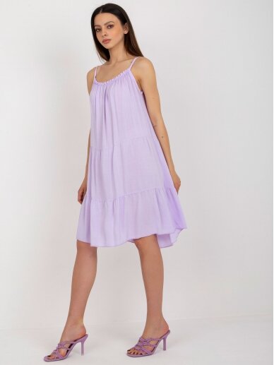 Šviesiai violetinės spalvos suknelė MOD2317 3